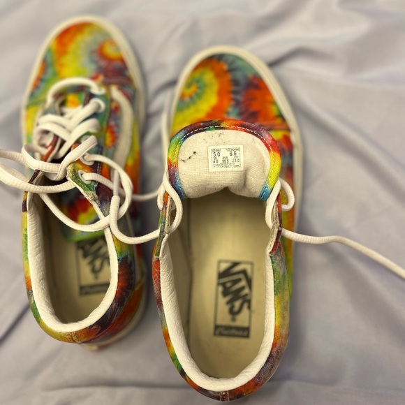 Vans unisex classic custom tie dyed sneakers. Great Women’s 6.5 Men’s 5.0 - Picture 15 of 15